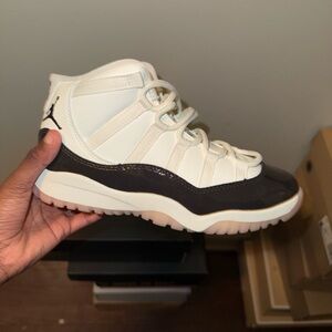 BRAND NEW in Box Jordan 11 Neapolitan Sneakers Size 3Y